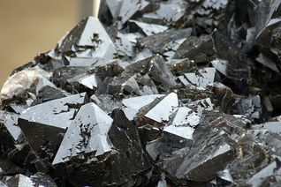 Obsidian Shards